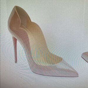 Christian Louboutin Beige Stiletto Heels